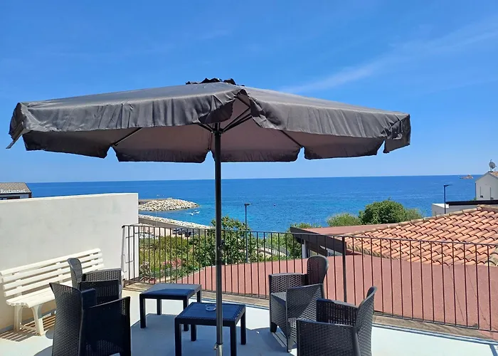 Lungomare Bed Rooms